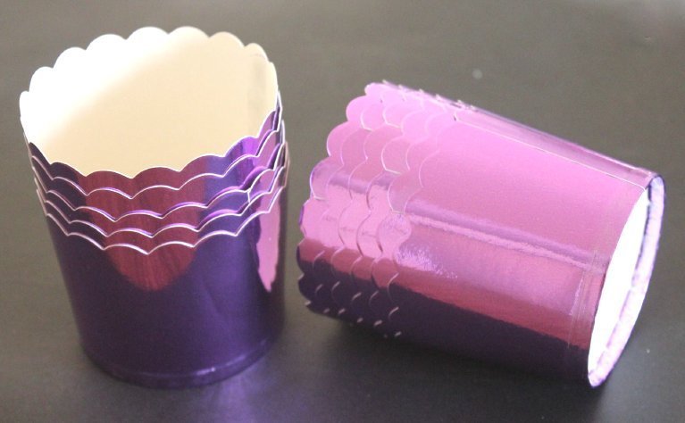 MOR PARLAK  CUP CAKE KAĞIDI  FIRFIRLI 12 Lİ