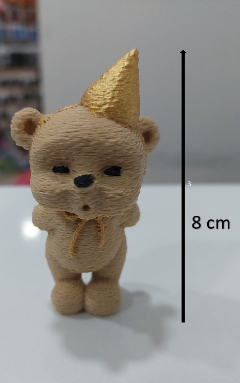 Mum Üfleyen Ayıcık Krem Rengi Pasta Figürü 8 cm